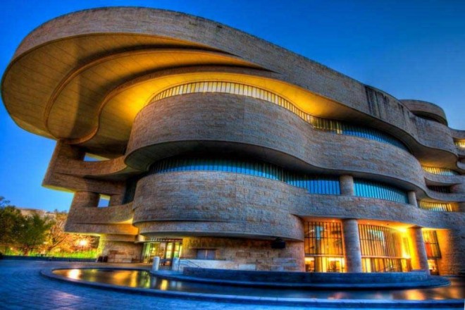 موزه ملی سرخپوستان آمریکا (واشنگتن، ایالات متحده آمریکا)