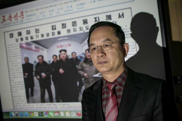 کیم هوانگ کوانگ از کارشناسان امنیتی می‌گوید در دهه 90 متخصصین کامپیوتر کره شمالی یک ایده داشتند: از اینترنت برای حمله به دشمنان استفاده کنیم.