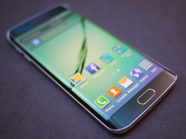 samsung-galaxy-s6-edge-hands-on-front-1