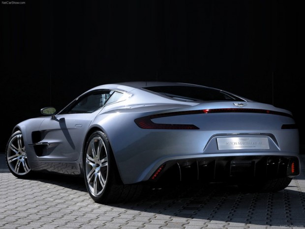 Aston-Martin-One-77-2