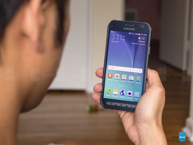 Samsung-Galaxy-S6-Active-Review-013