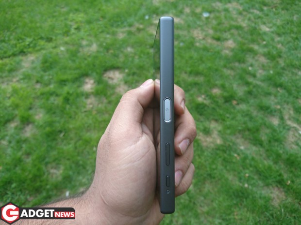 sony-xperia-z5-compact-gadgetnews-hands-on-3