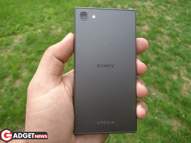 sony-xperia-z5-compact-gadgetnews-hands-on-6