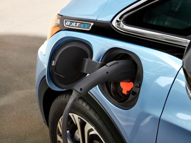 while-charging-the-car-gains-about-25-miles-in-range-every-hour-the-car-can-fully-charge-in-nine-hours-with-a-240-volt-unit
