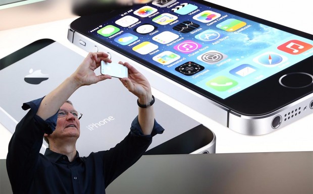 مهندس سابق اپل تیم کوک را مقصر «خسته‌کننده‌ شدن اپل» می‌داند