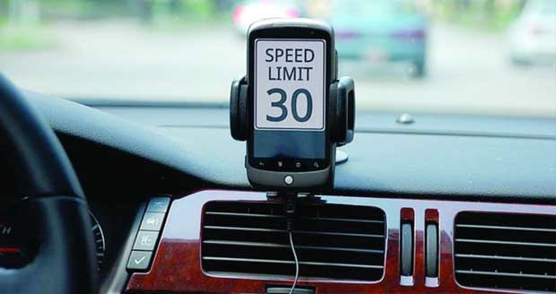 رانندگی ایمن با اپلیکیشن DriveSafe
