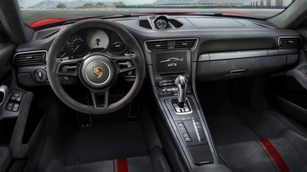 اتومبیل مسابقه‌ای مدل GT3 پورشه 911