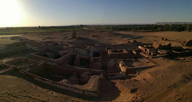 مقبره های 2000 ساله در مصر