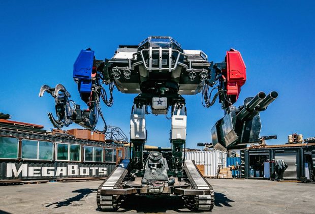 نمایش قدرت تخریب و سرعت مانور ربات Eagle Prime از شرکت MegaBots در ویدیوی دیدنی