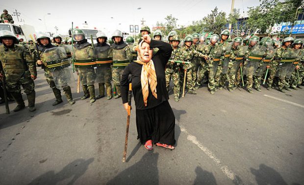 تصاویری تحسین‌برانگیز از زنان شجاع و معترض از سراسر جهان