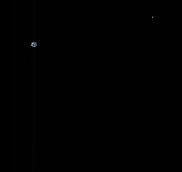 شگفتی دنیای ستاره شناسی با ثبت تصویر زمین و ماه از فاصله میلیون‌ها کیلومتر
