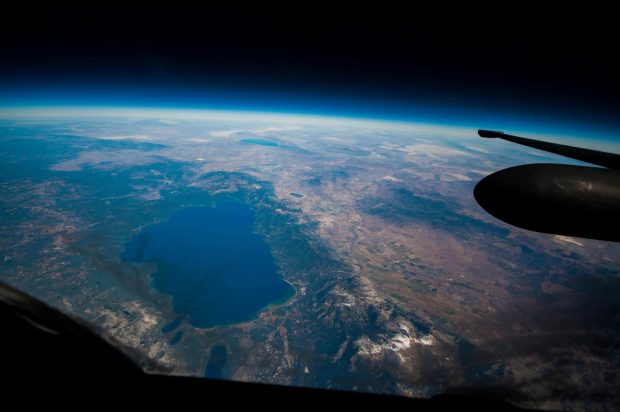 مجموعه‌ی حیرت‌انگیز عکس های زمین از فضا در ارتفاع 21 کیلومتری