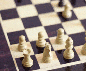 صفحه شطرنج Square Off