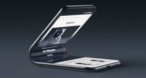 گوشی قابل انعطاف 5G هواوی در تصویر تبلیغاتی جدیدی نمایش داده شد