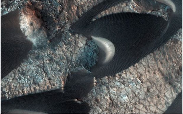 تپه های شنی مریخ 