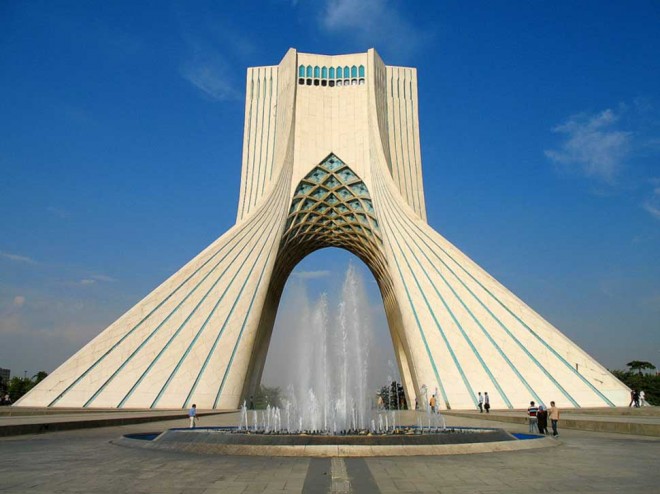 برج آزادی تهران 