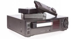 دستگاه ضبط VCR