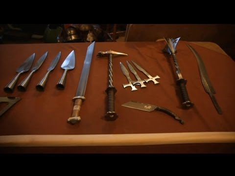 تماشا کنید: ساخت یک شمشیر چهار صد ساله از طریق تکنیک‌های باستانی