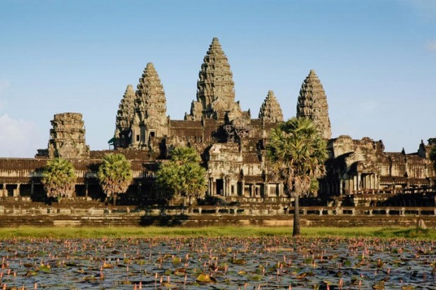 Angkor-Wat-620x412.jpg