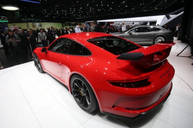 اتومبیل مسابقه‌ای مدل GT3 پورشه 911