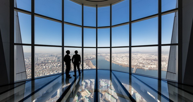 سریع ترین آسانسور جهان در بلندترین آسمان‌خراش کره جنوبی Lotte World Tower