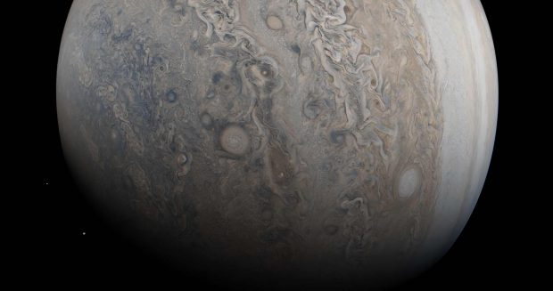 تصاویر جدید سیاره مشتری ؛ شگفتی‌های این غول گازی از دید فضاپیمای جونو