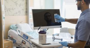 کامپیوترهای ضد باکتری اچ پی برای استفاده در مراکز درمانی معرفی شدند