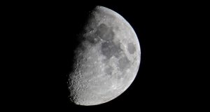 برنامه اسپیس ایکس برای ارسال گردشگر به دور ماه به تعویق افتاد