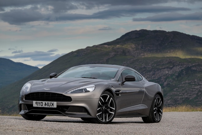 https://gadgetnews.net/wp-content/uploads/2018/07/2015-Aston-Martin-Vanquish-front-three-quarters2.jpg