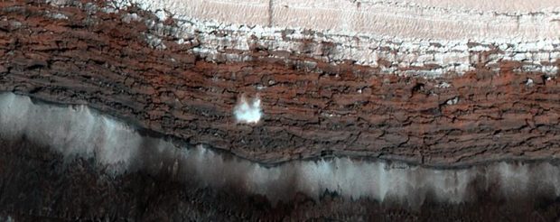 ریزش بهمن در مریخ