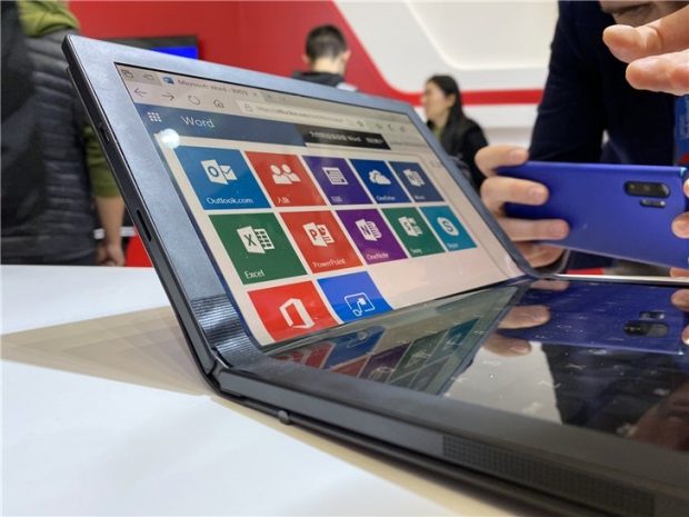 نسخه منعطف لنوو ThinkPad X1