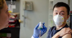 آیا ساخت واکسن ویروس کرونا چین امکان‌پذیر است؟