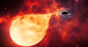 ستاره‌ای که از برخورد با یک سیاه چاله جان سالم به در برد!