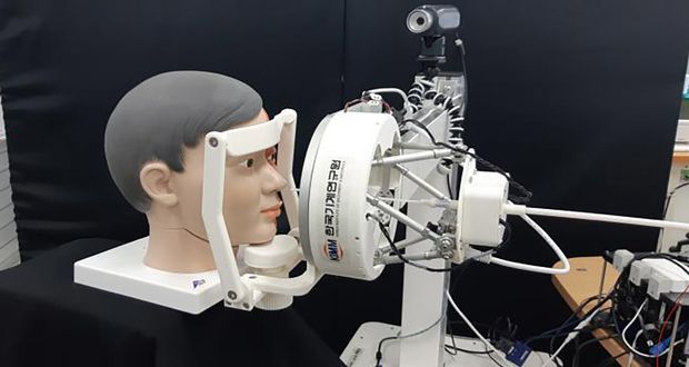 ساخت ربات عجیب نمونه بردار کرونا توسط مهندسان کره‌ای