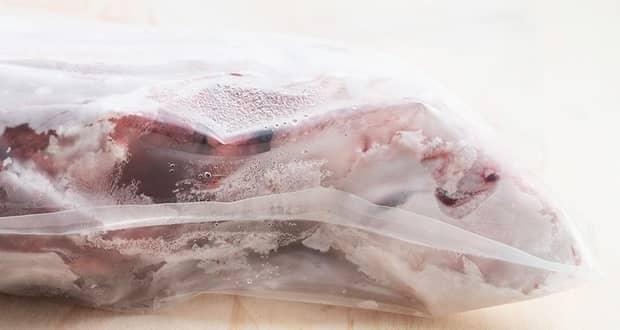 آیا مواد غذایی یخ زده می‌توانند ویروس کرونا را منتقل کنند؟