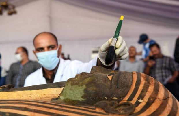 کشف 59 تابوت و مومیایی مصری جدید در جنوب قاهره