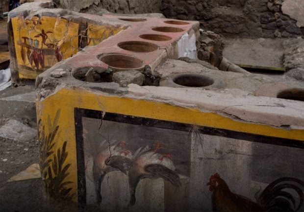 کشف یک غذا فروشی خیابانی در بقایای شهر باستانی و ویران شده پمپئی