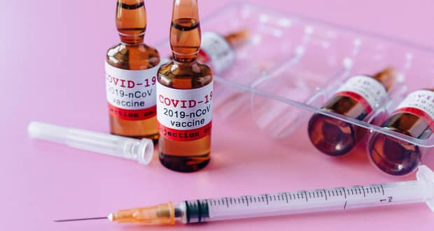 اخبار خوشحال کننده FDA پس از بررسی رسمی واکسن کرونا فایزر