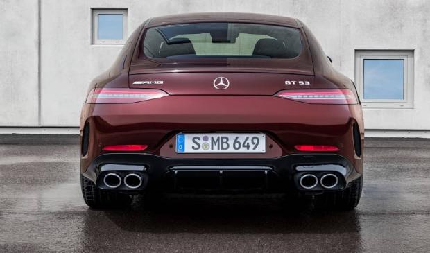 مرسدس AMG GT4 مدل 2022