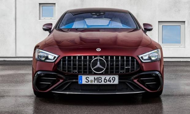 مرسدس AMG GT4 مدل 2022