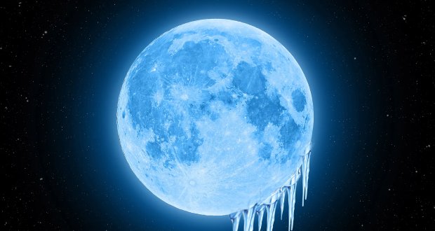 یخ در ماه