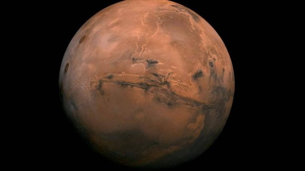چرا مریخ اینقدر از زمین کوچکتر است؟