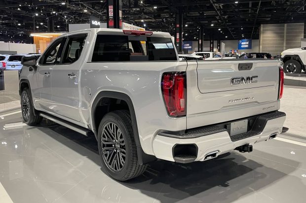 جی ام سی سیرا 1500 Denali Ultimate مدل 2022