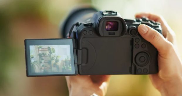 تفاوت بین دوربین های DSLR و دوربین های بدون آینه