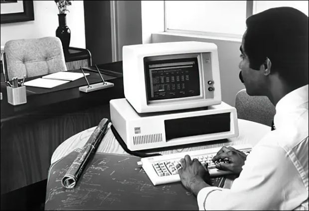 کامپیوتر شخصی PC
