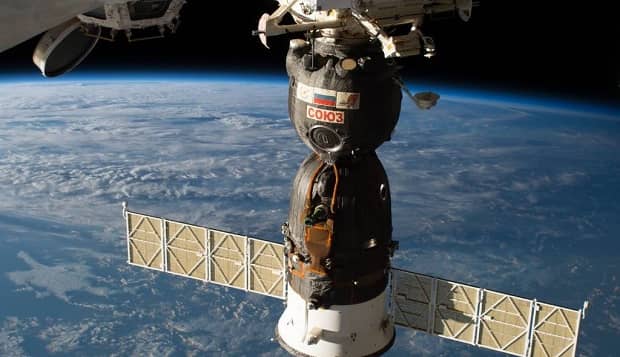 روس ها ایستگاه فضایی بین المللی را ترک می کنند