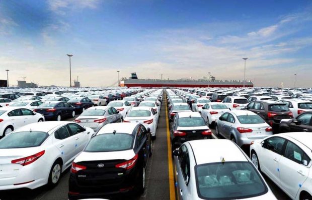 کاهش تعرفه خودروهای وارداتی