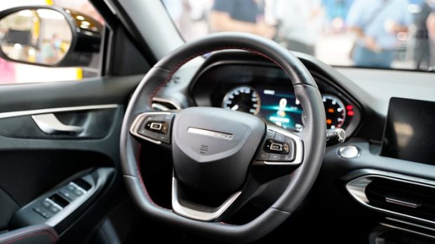 بهمن موتور از سدان رسپکت در نمایشگاه خودرو تهران رونمایی کرد | گجت نیوز