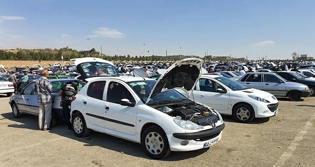 قیمت خودرو در بازار ایران