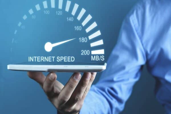 افزایش سرعت اینترنت ایران در جدیدترین گزارش اسپیدتست